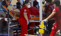 غرق عشرات المهاجرين بعد تحطم سفينتين قبالة إيطاليا